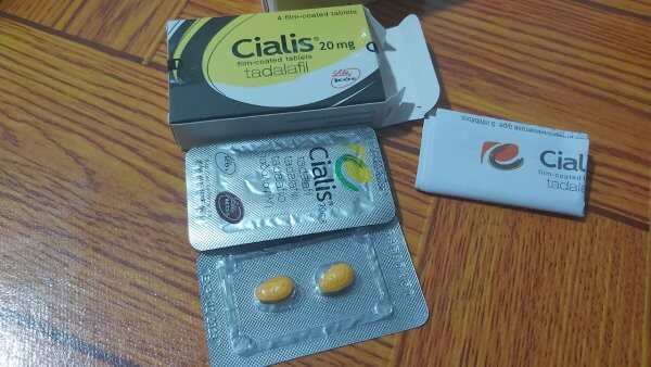 cialis-20-mg-4-tablets-3-packets